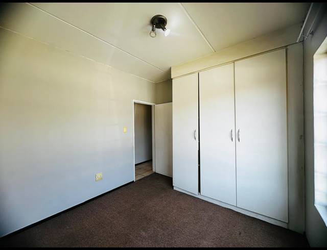 2 BEDROOM APARTMENT FOR SALE IN SONNEVELD